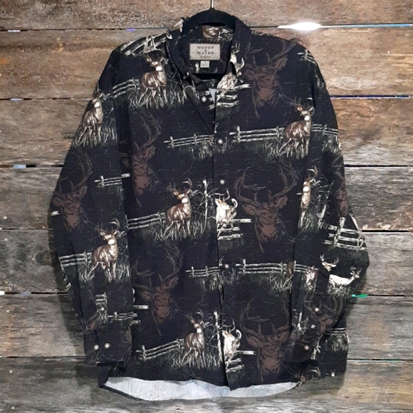 Great deer scene dress shirt - Picture 1 of 3